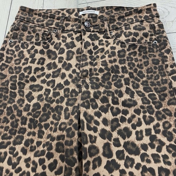 Good American Leopard Print Jeans - Picture 5 of 8